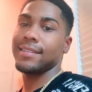 Meet your Posher, Emmanuel